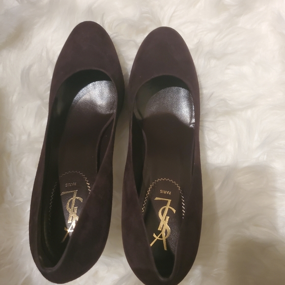 YSL Gisele Suede Platform Pump - Picture 3 of 16